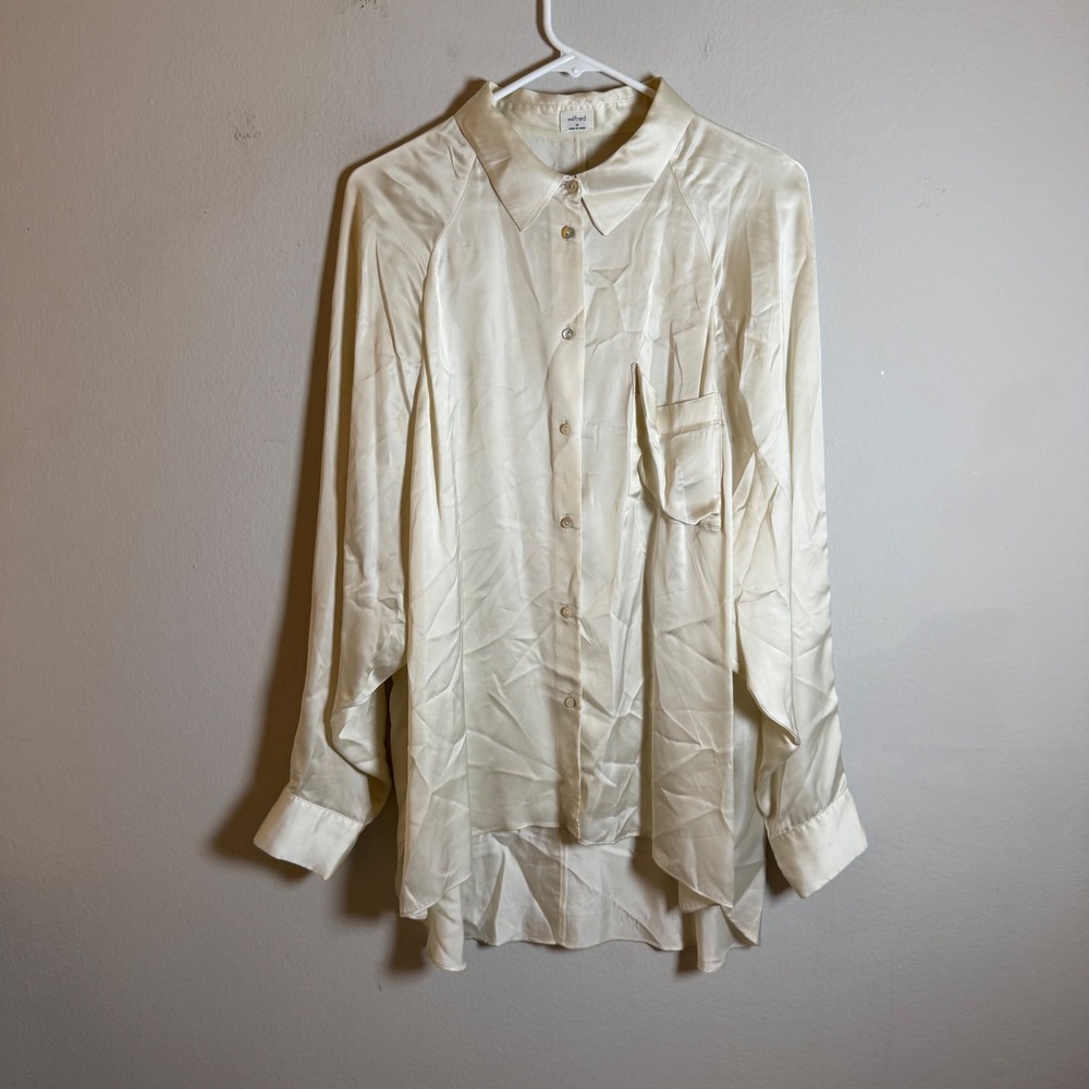 Wilfred Aritzia Ivory Satin Button Down Shirt Oversized Long Sleeve Blouse Med